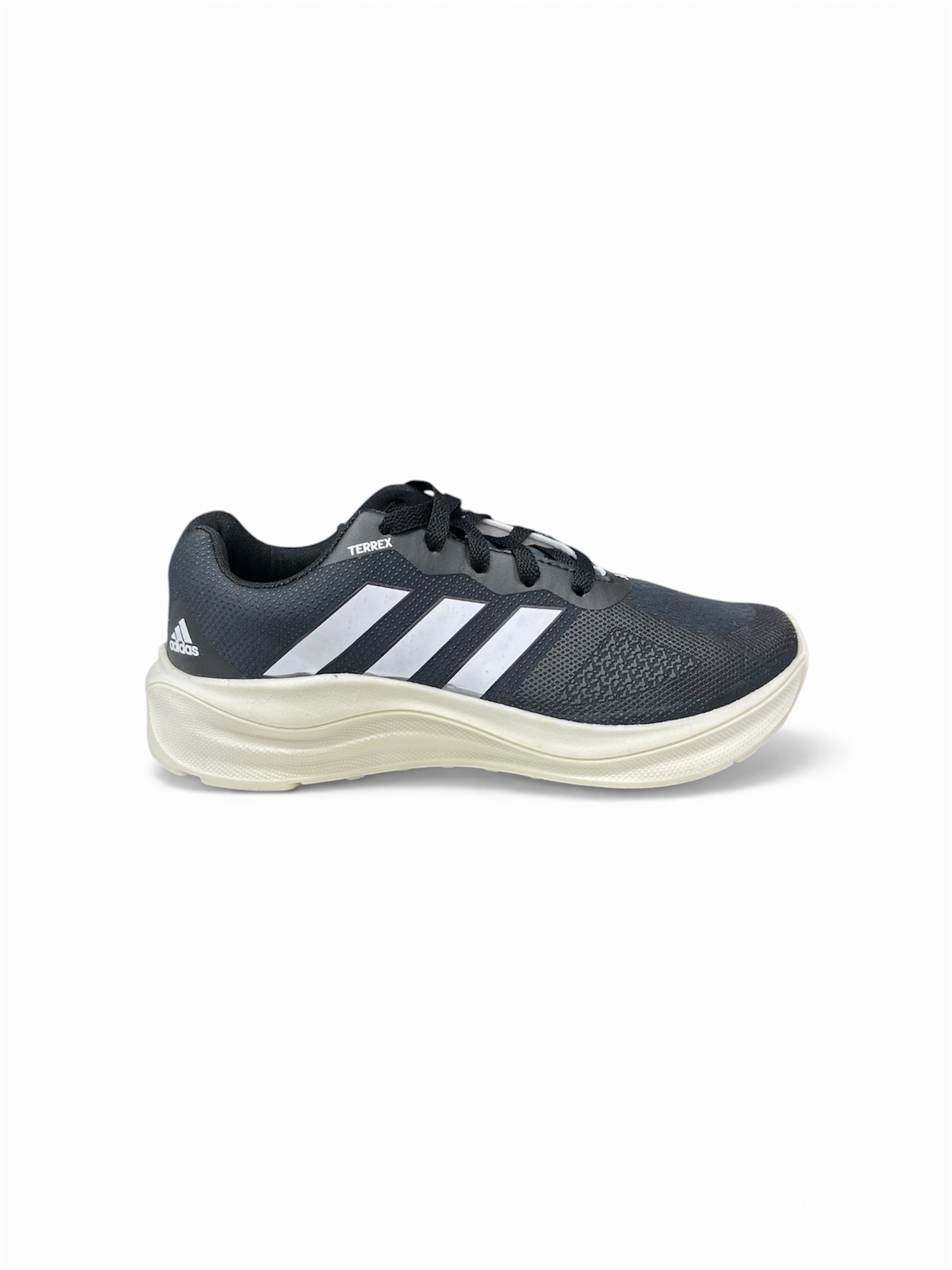 ADIDAS TERREX ( PTREO / BRANCO )