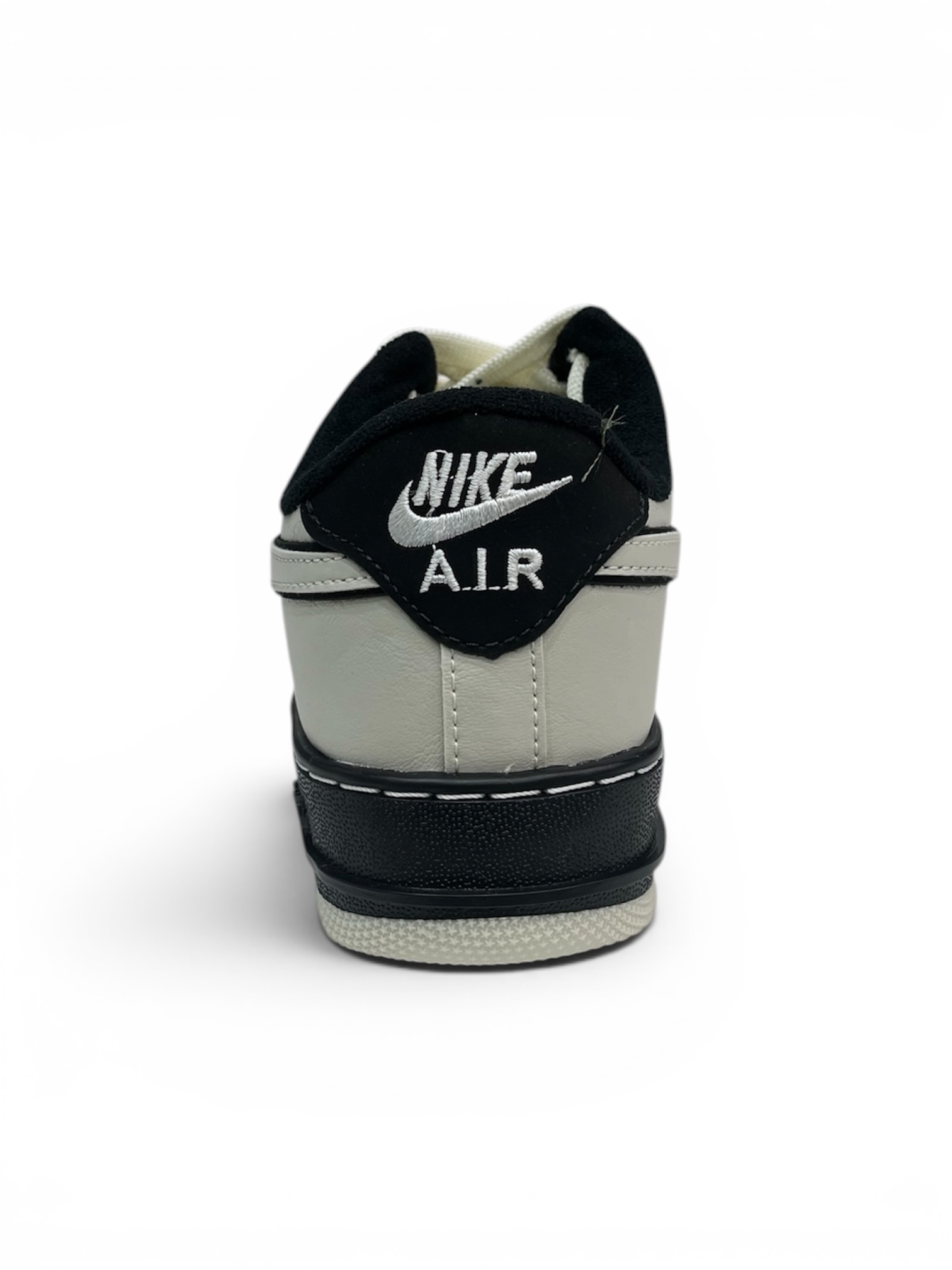 AIR FORCE ( CREME / PRETO )