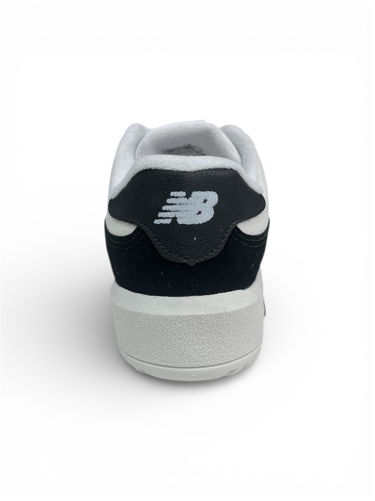 NEW BALANCE CT 303 ( PRETO / BRANCO )