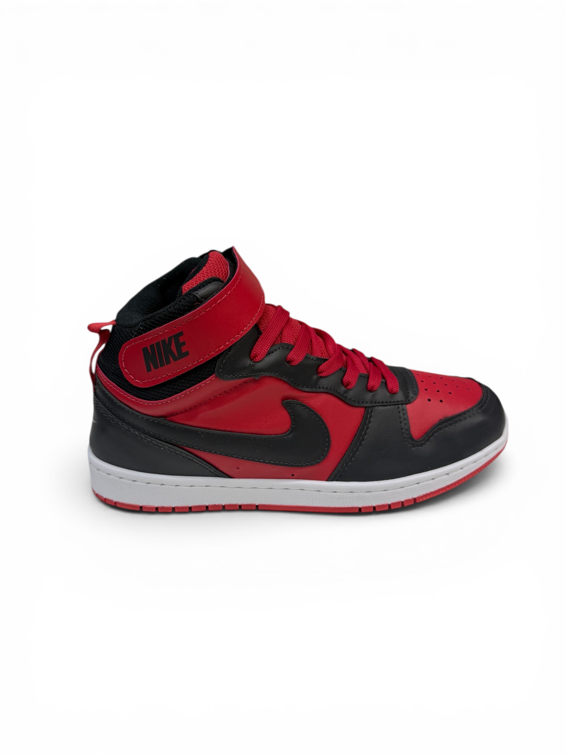 NIKE BOTA BOROUGH ( PRETO / VERMELHO)