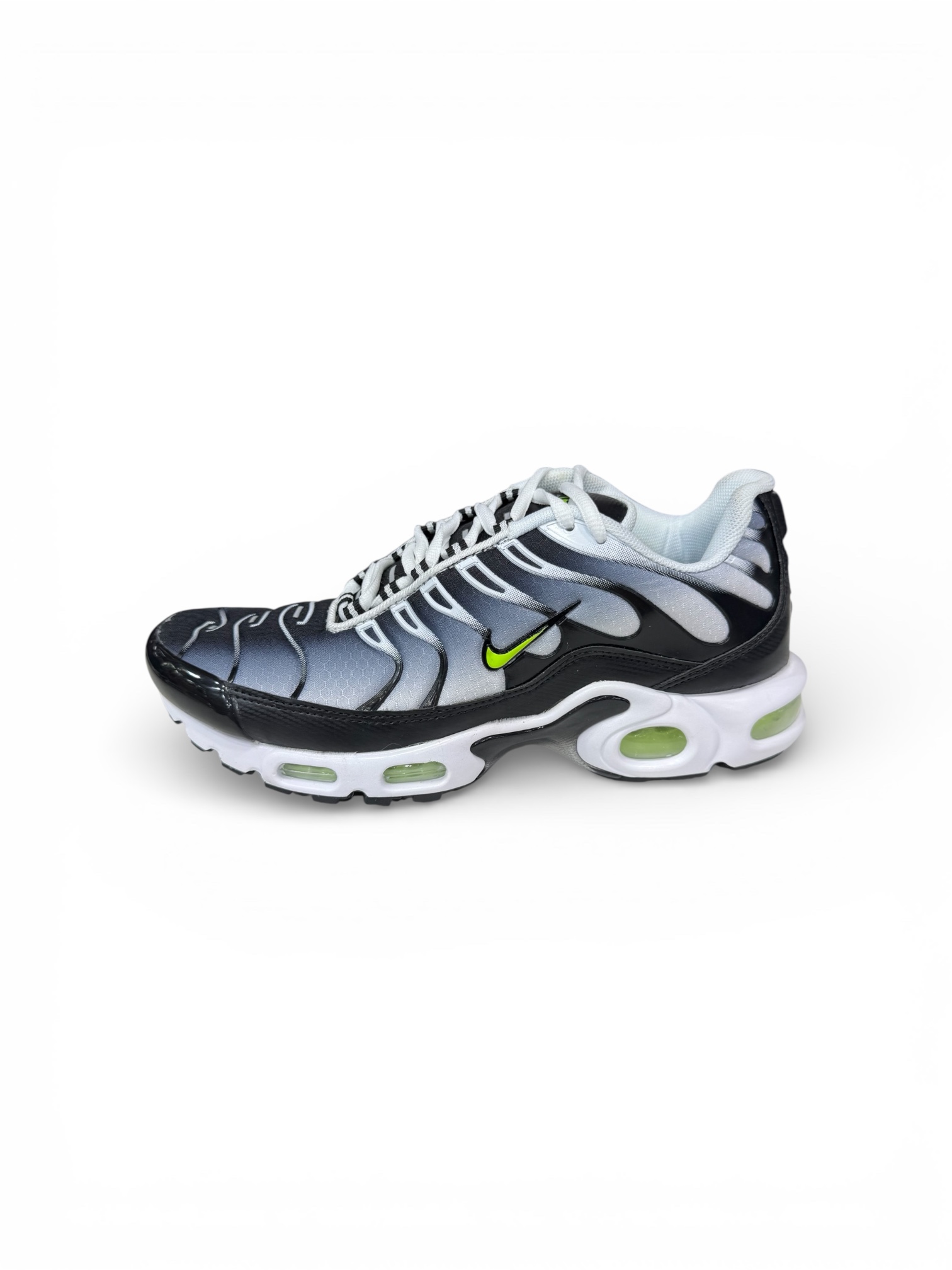NIKE TN IMPORTADO ( GELO VERDE)